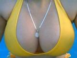 Entra ahora al videochat con Juguetona